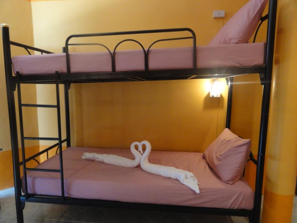 Jenny Hostel *