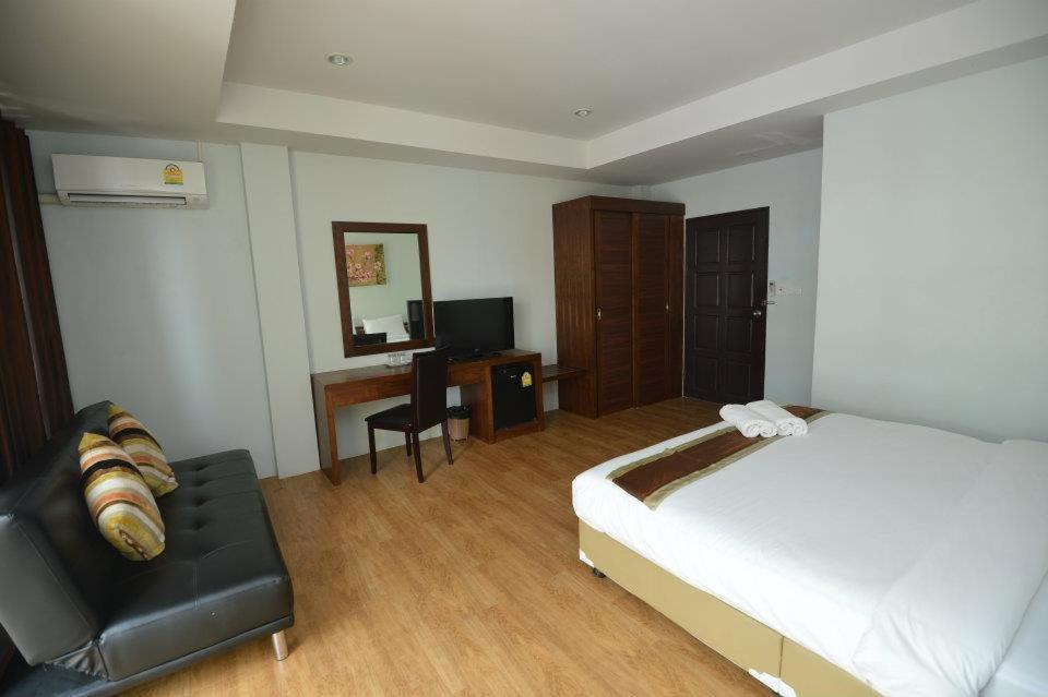 Pariya Boutique 2*