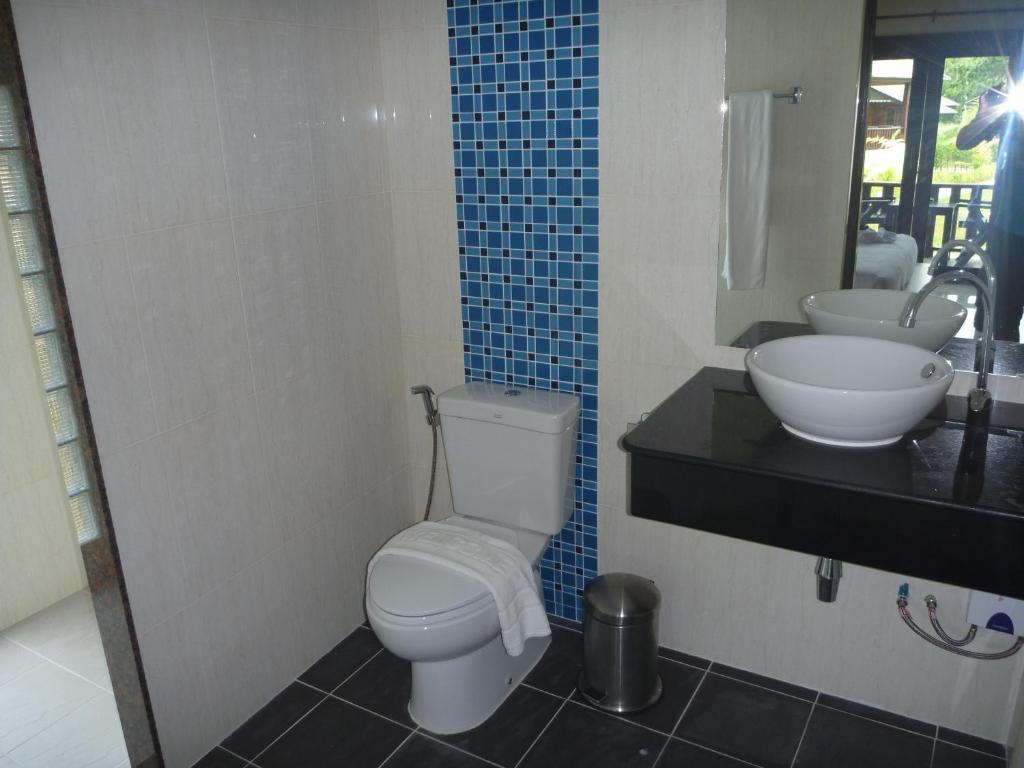 Phatcharee Resort 3*