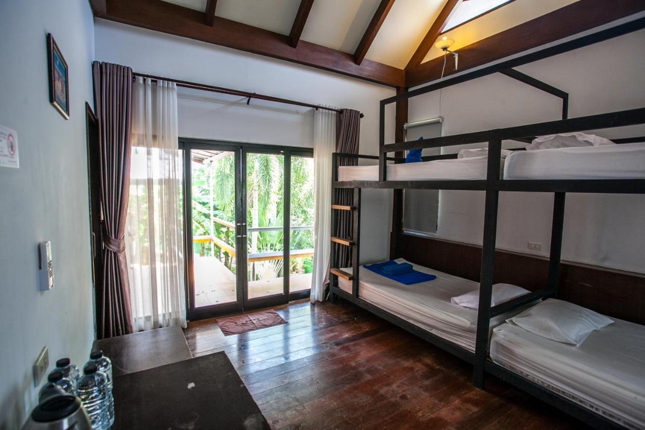 Resort Phitharom Pp