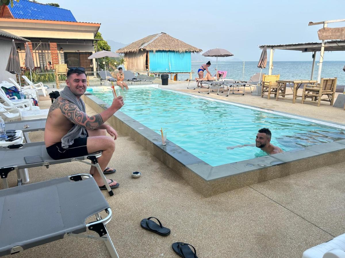 The Cosy Sunset & Restaurant Resort Thongsala