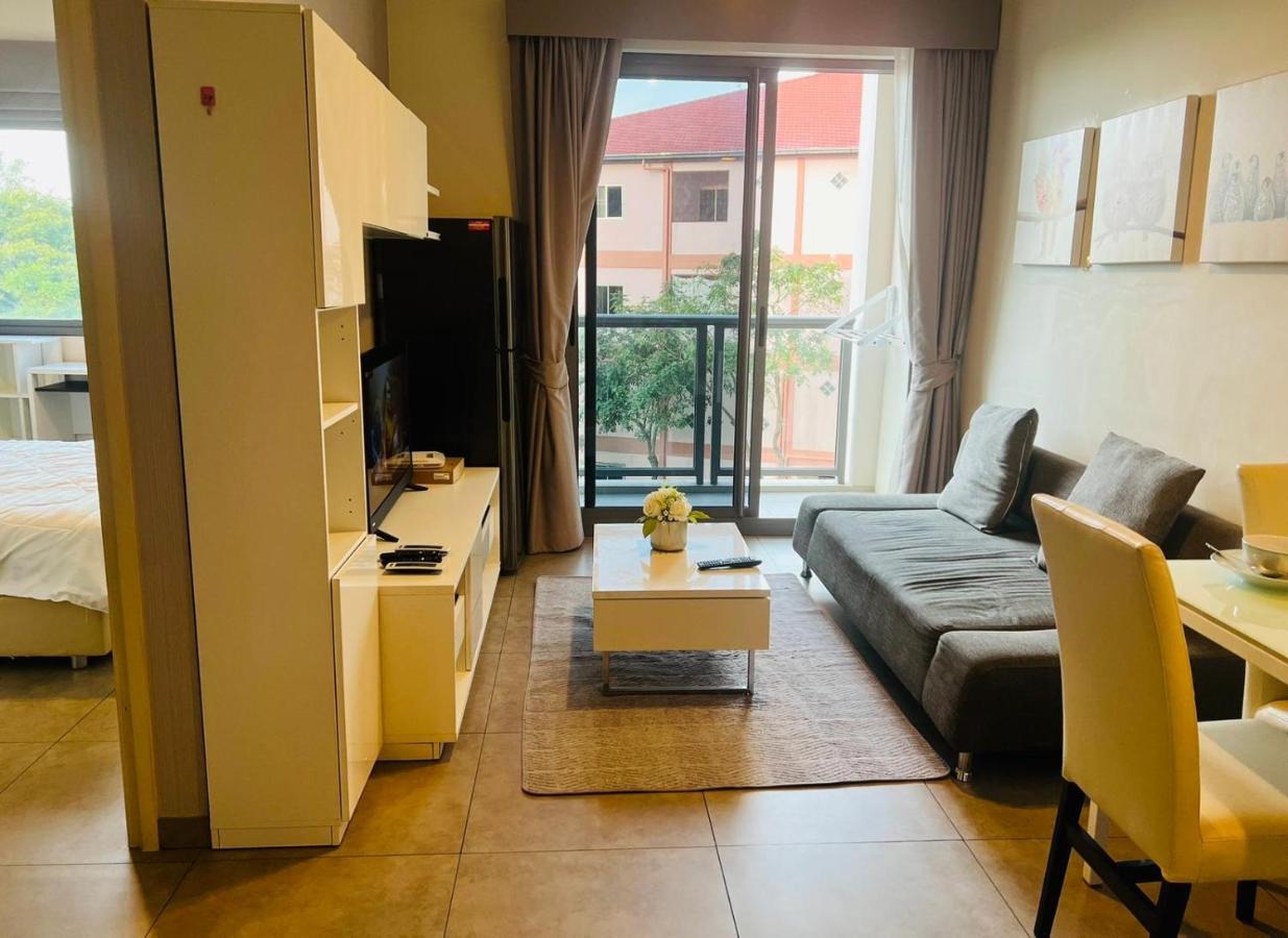 Apartamento Unixx Near Walking Street Pattaya