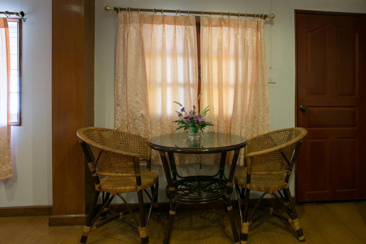 Haadrin Hotel 3*