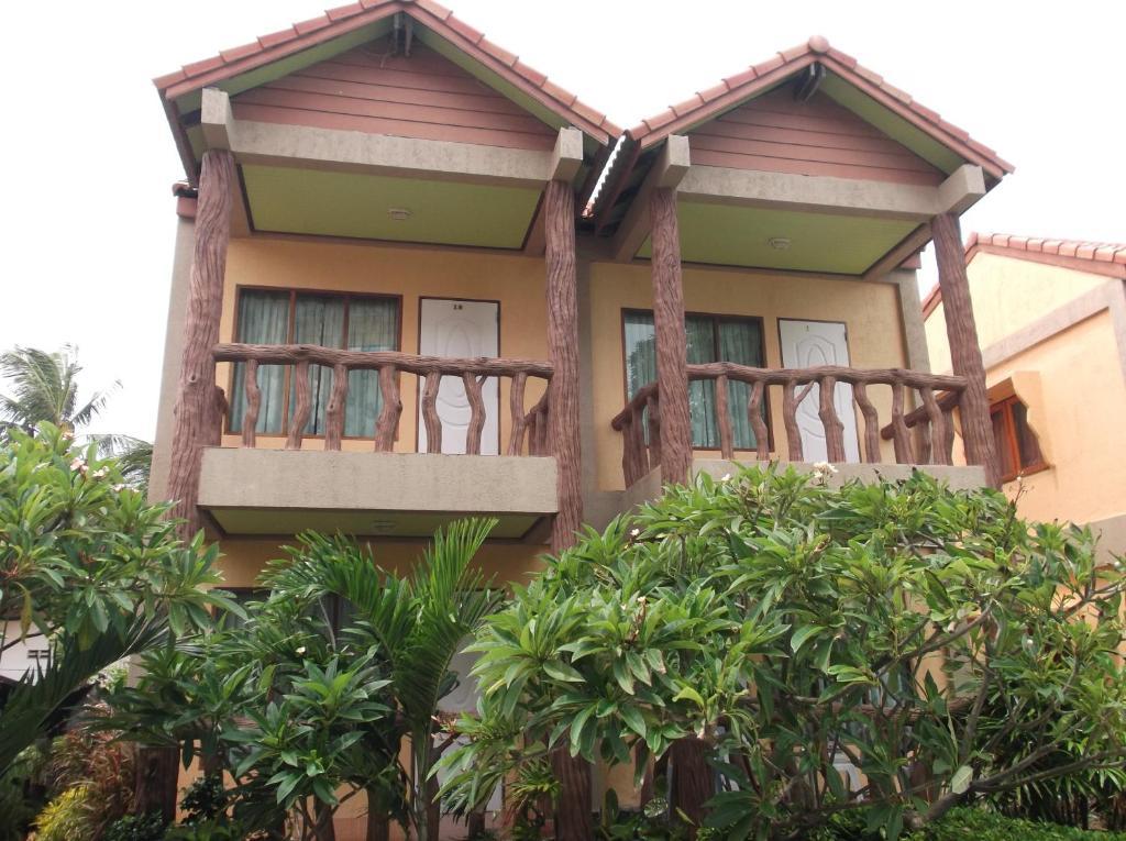 Friendly & Hotel Ko Pha Ngan