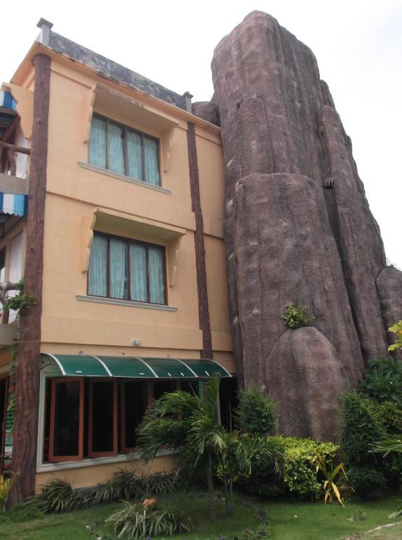 Friendly & Hotel Ko Pha Ngan