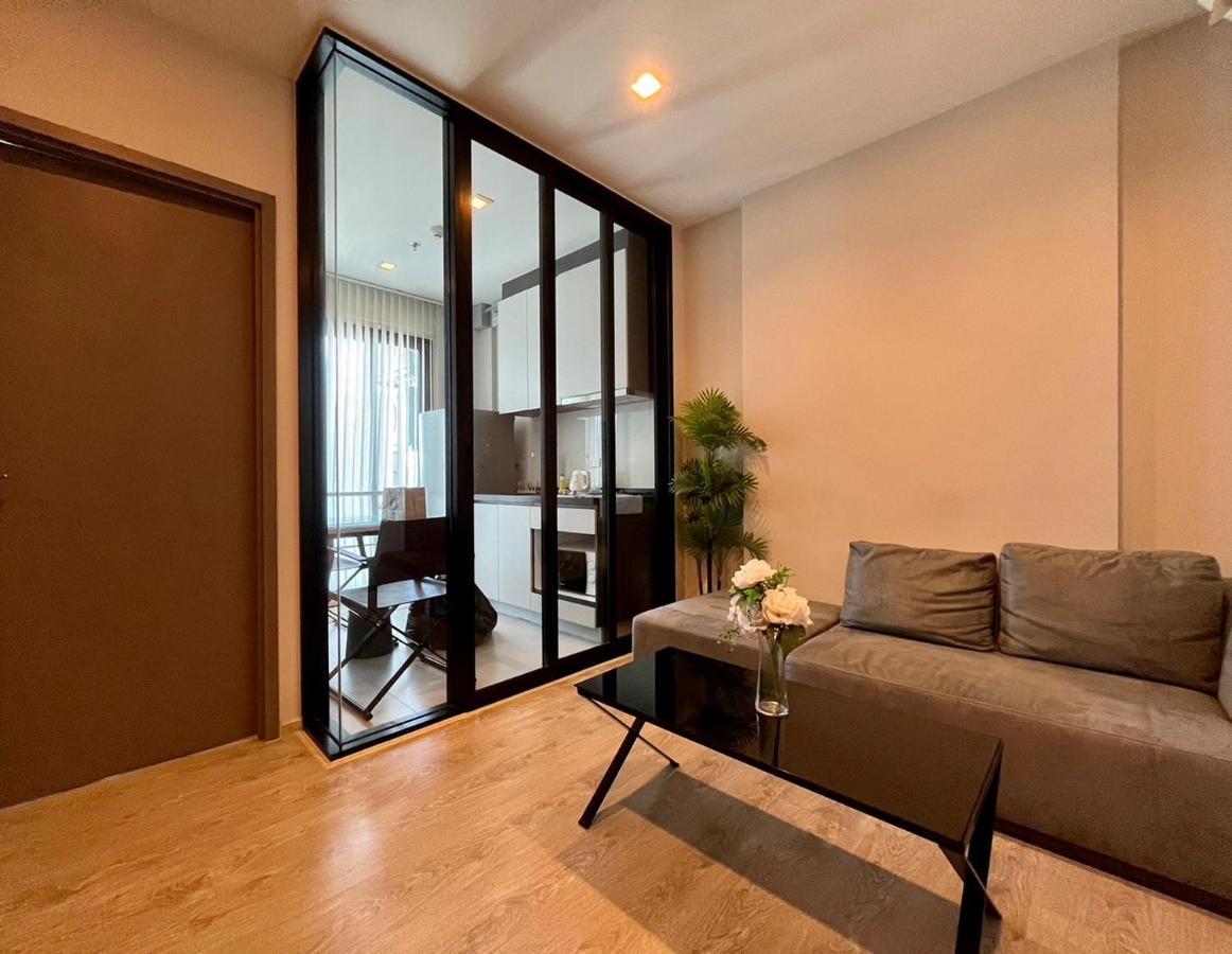 The Base By Fantasea Beach Apartment *