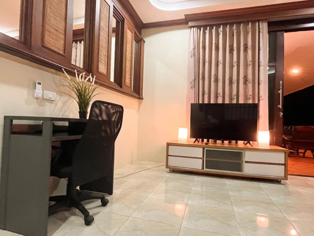 Golden Hill Resort