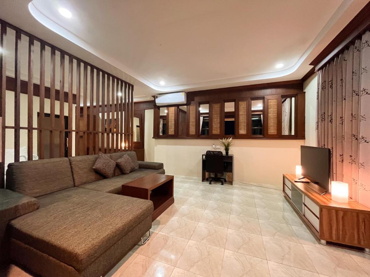 Golden Hill Resort