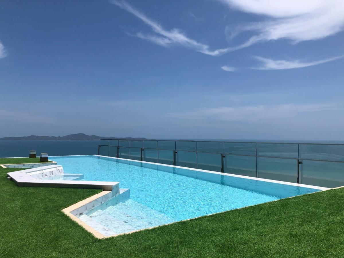 Andromeda By Feng Apartment Pattaya