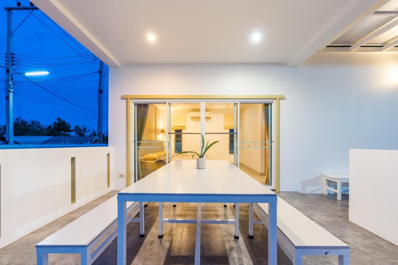 Fira Hua Hin