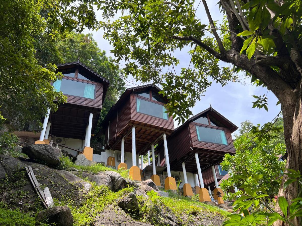 Kawarin Secret Hut And 4*