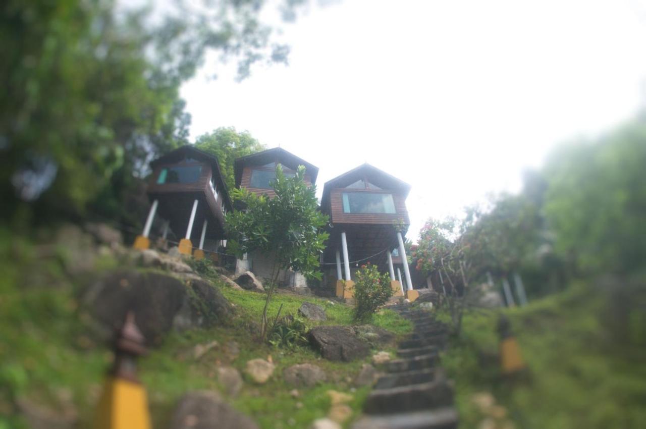 Kawarin Secret Hut And