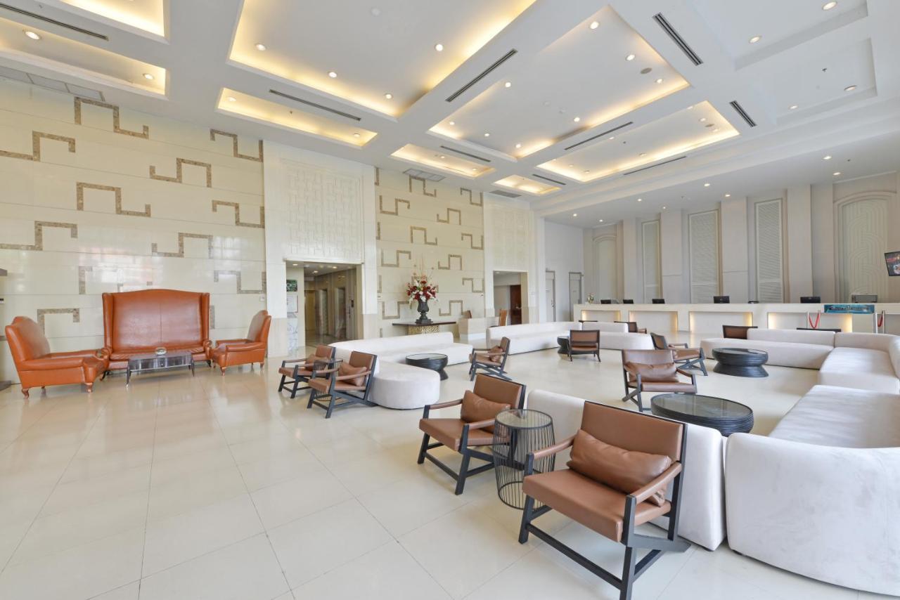 Hotel D Varee Beach, Pattaya Jomtien Beach