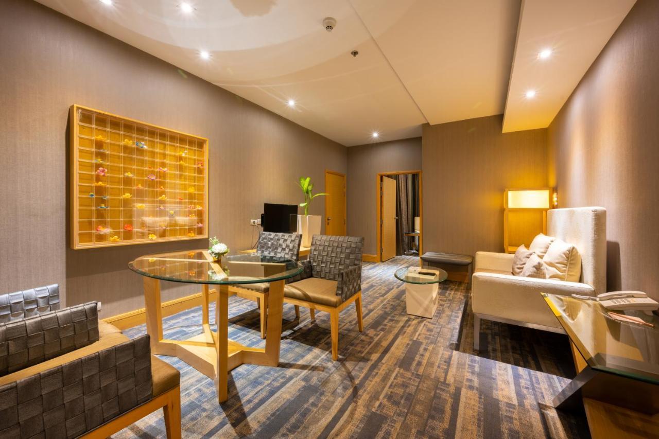 Grand Richmond Stylish Convention Hotel Nonthaburi