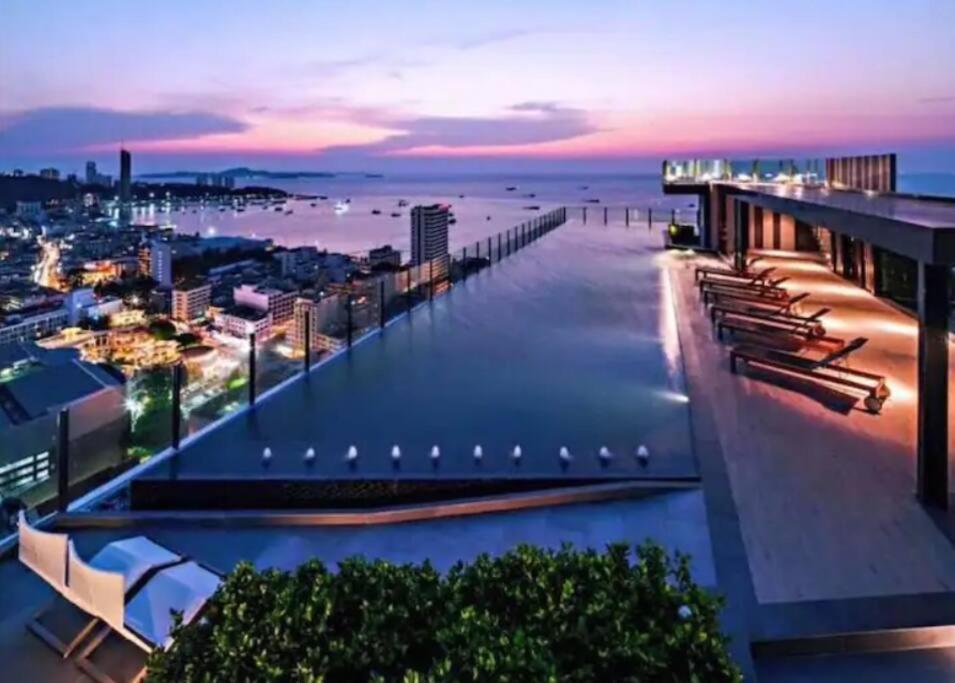 The Base 2bed King&queen On Sky Apartamento *