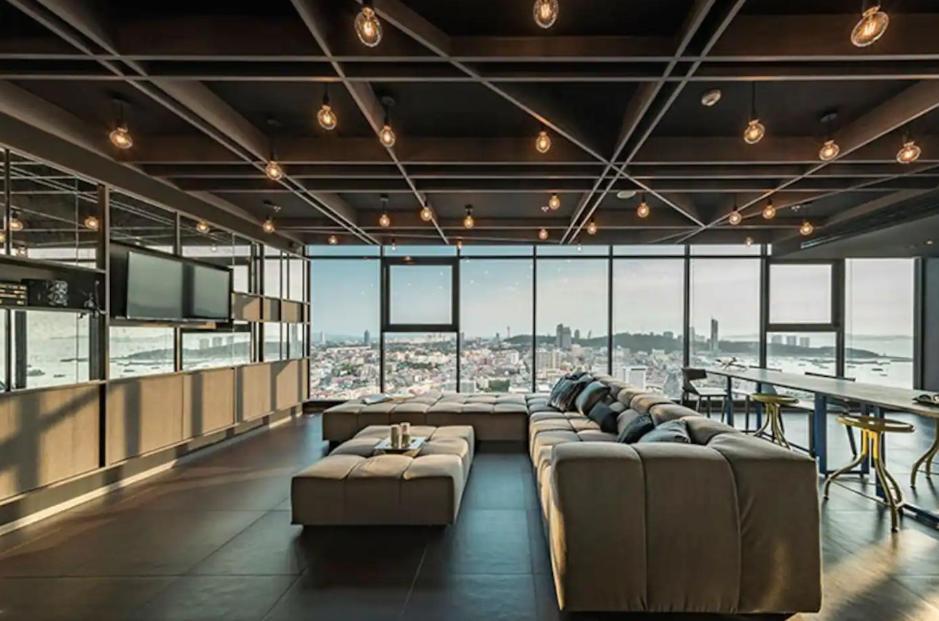 The Base 2bed King&queen On Sky Apartamento Pattaya