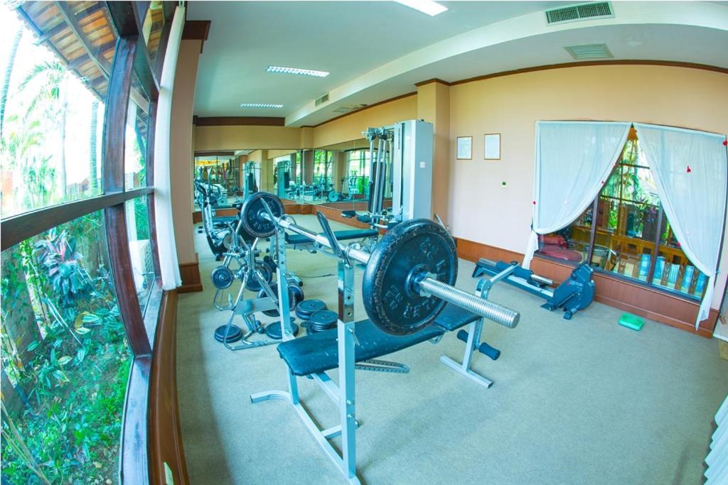 Resort Golden Pine And
