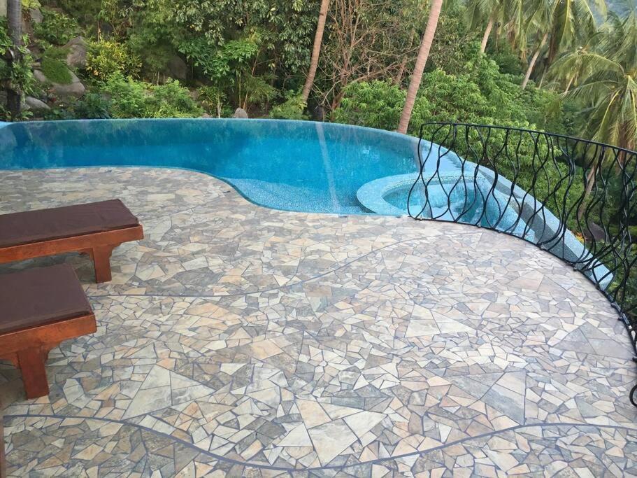 Villa Monkey Flower Koh Tao