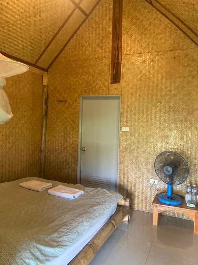 Baan Riverside 3*