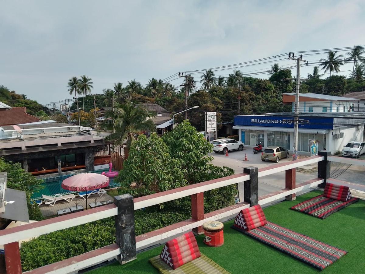 Billabong And Cafe