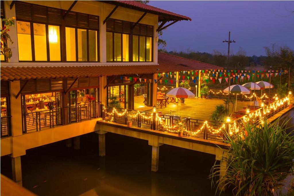 Resort Golden Pine And Chiang Rai