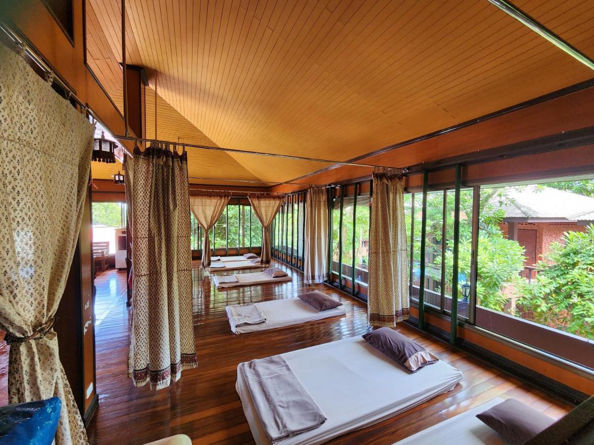 Resort Coral Haad Rin