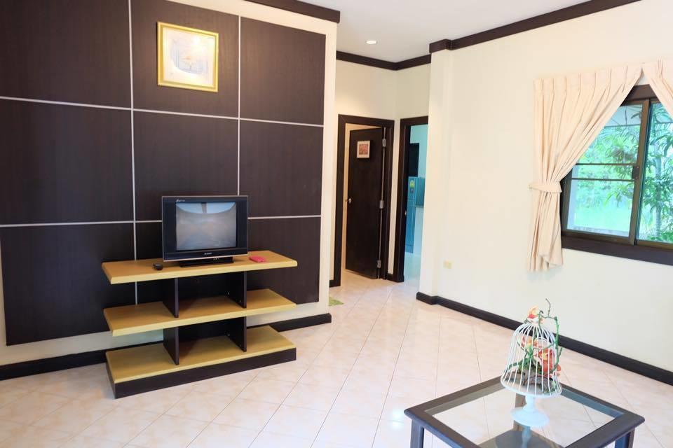 Baan Suan *