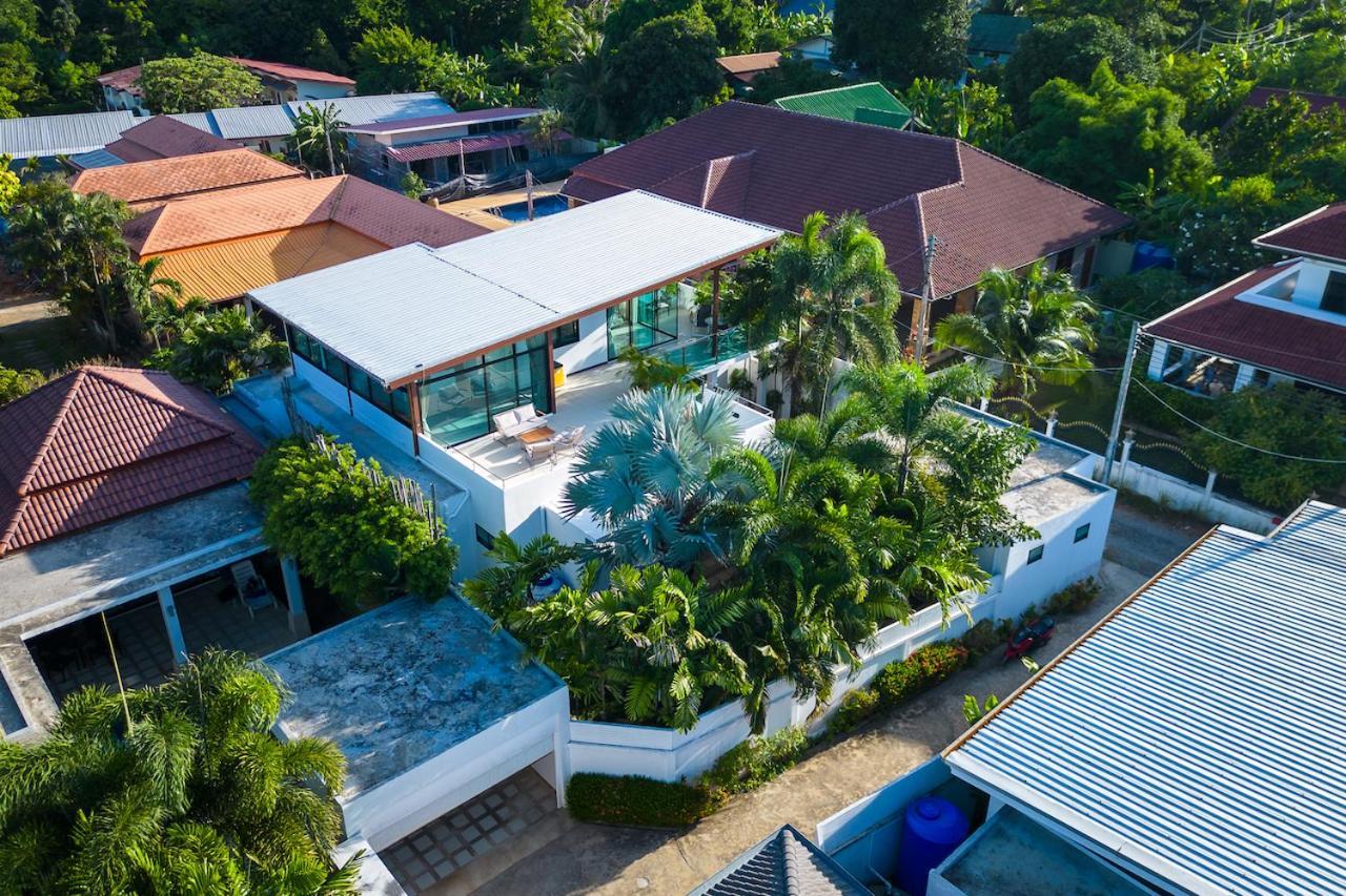 The Rooftop By G Estate Villa