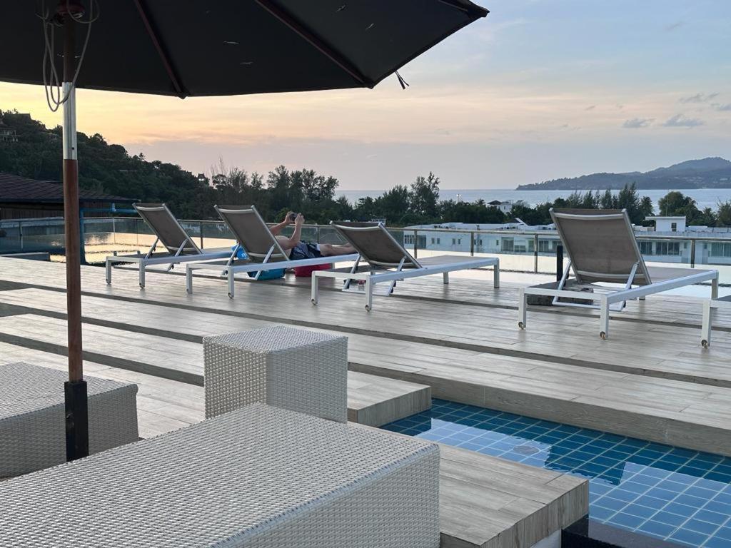 Aristo Surin J16 Apartamento