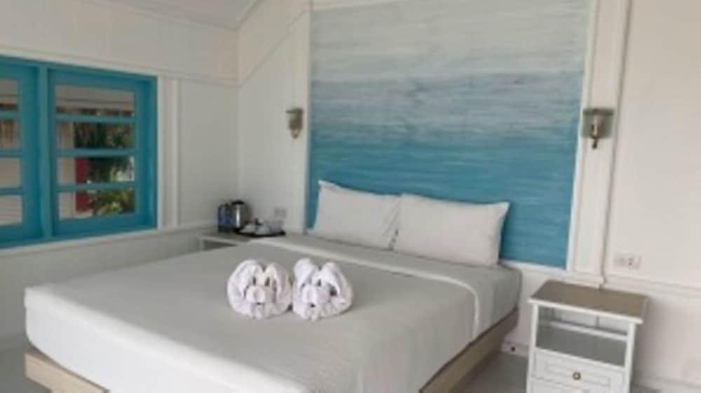 Sea Resort