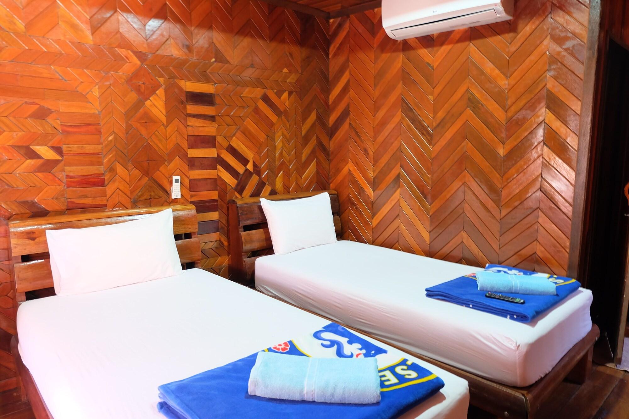 Sea View Resort 2*