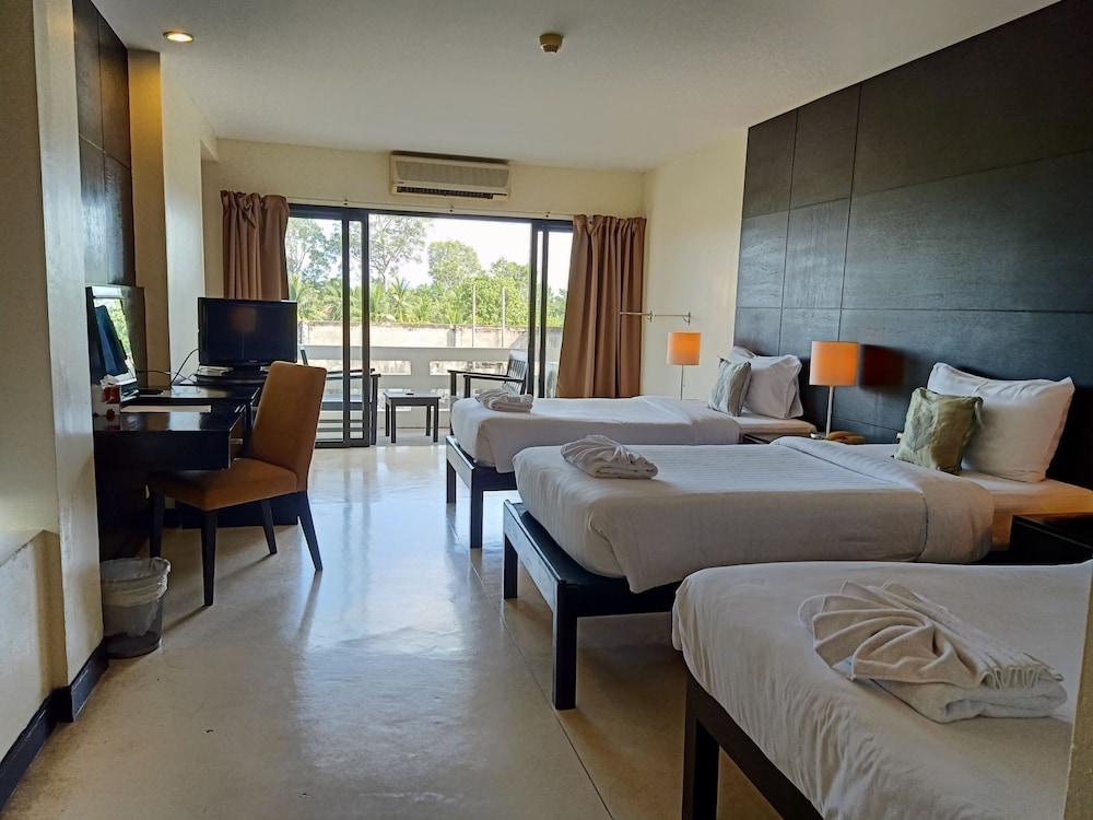 Amarin Samui - Sha Certified Mae Nam