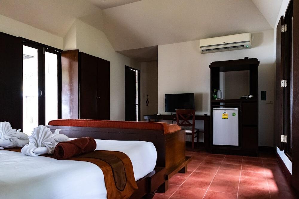 The Hive Resort Lamai Beach (Koh Samui)