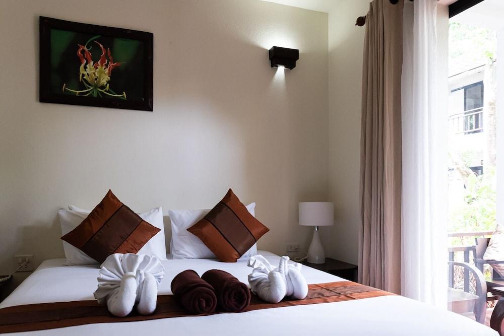 Resort The Hive Lamai Beach (Koh Samui)