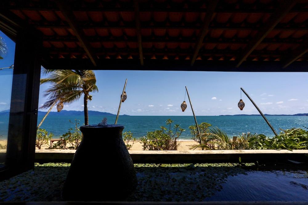 Resort Saree Samui