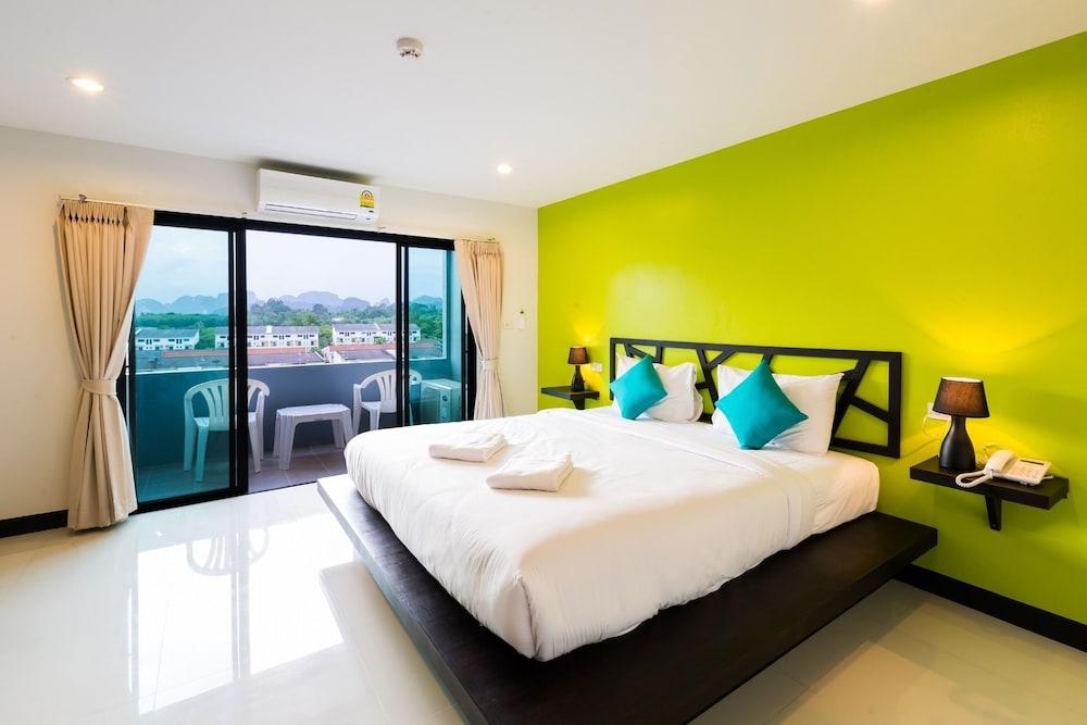 Sleep Whale Krabi