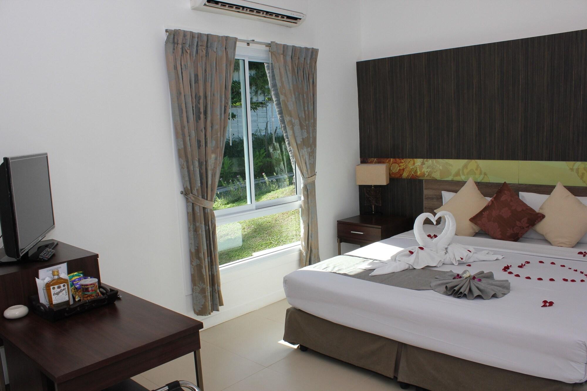 Al's Laemson Resort 4*