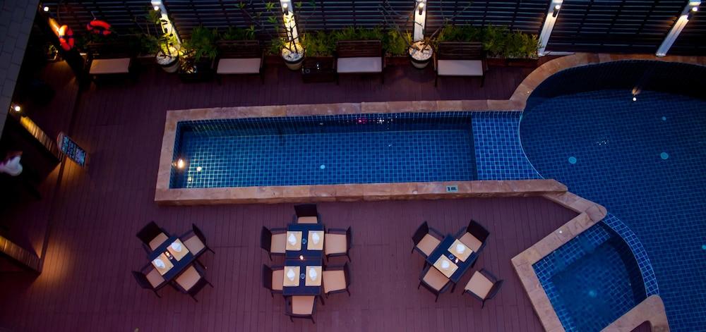 Hotel The Gallery At Koh Chang