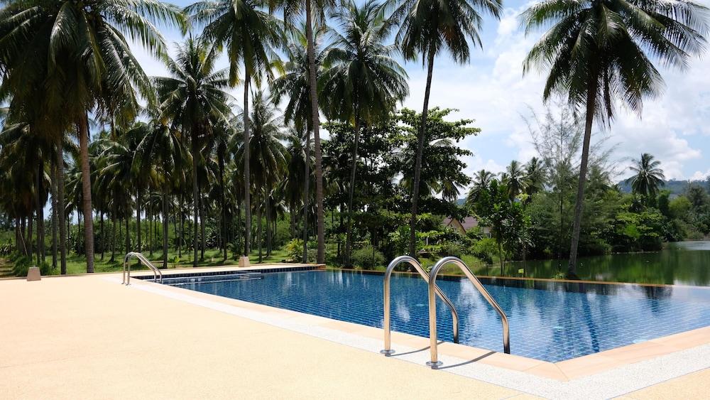 Golden Coconut 2* Khao Lak