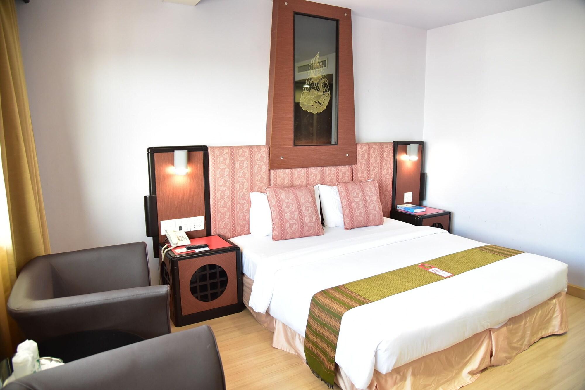 Bp Grand Tower Hotel 3*