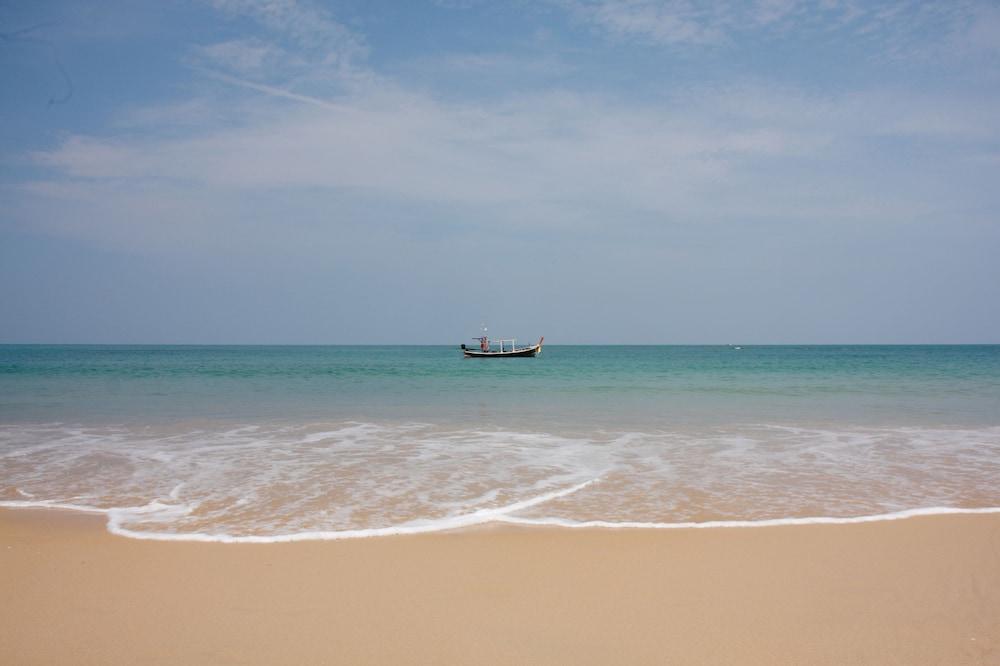 Khaolak Paradise - Sha Extra 4*