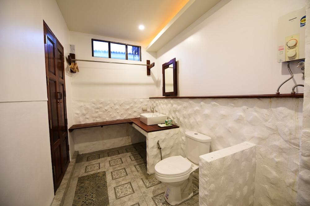 Chunut House Phi Phi Don
