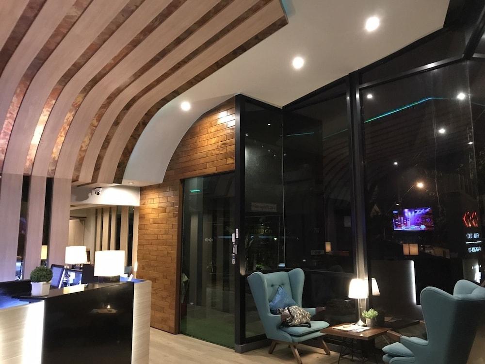 Coco Hotel Banguecoque