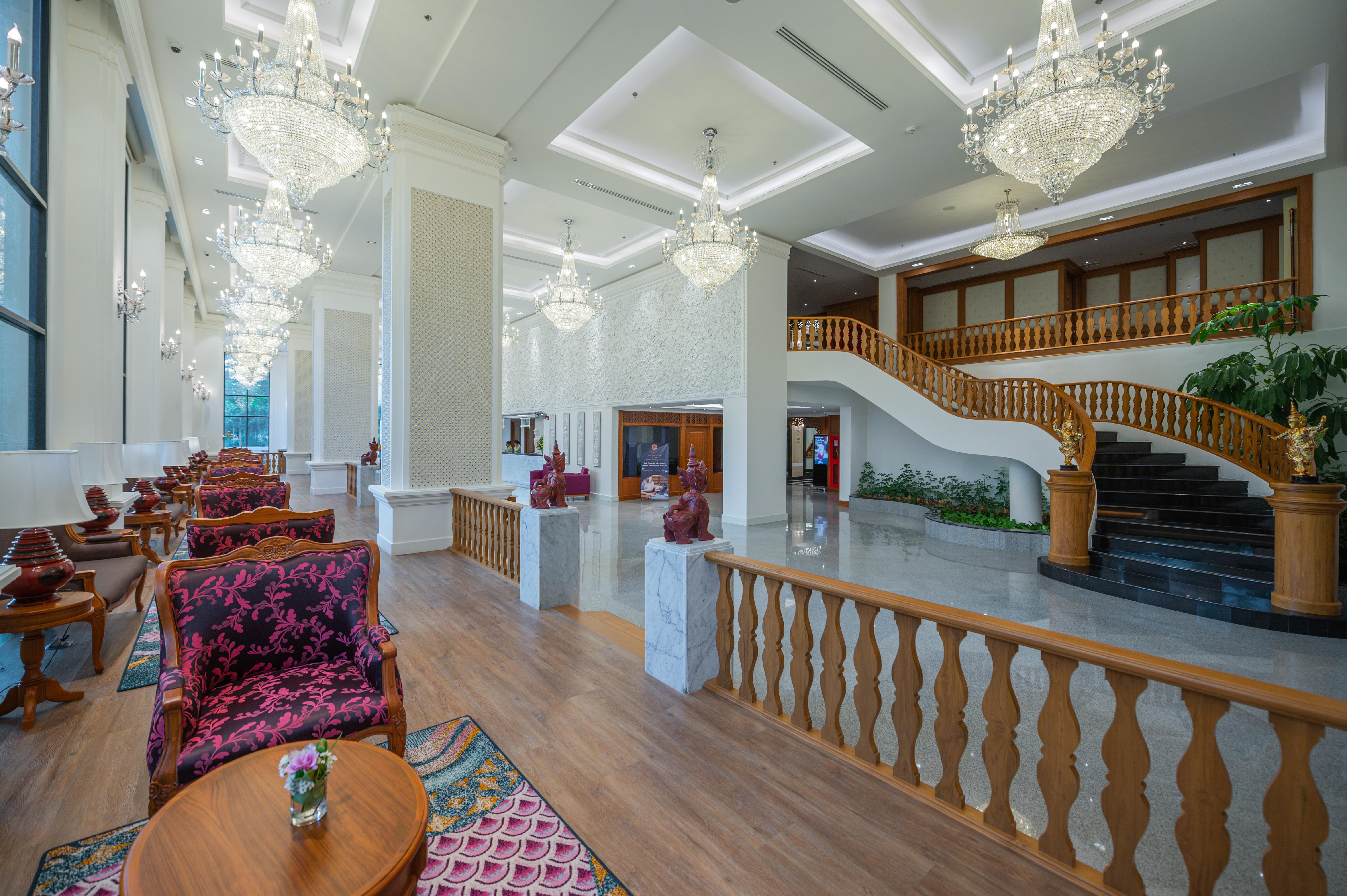 The Empress Premier - Sha Extra Hotel
