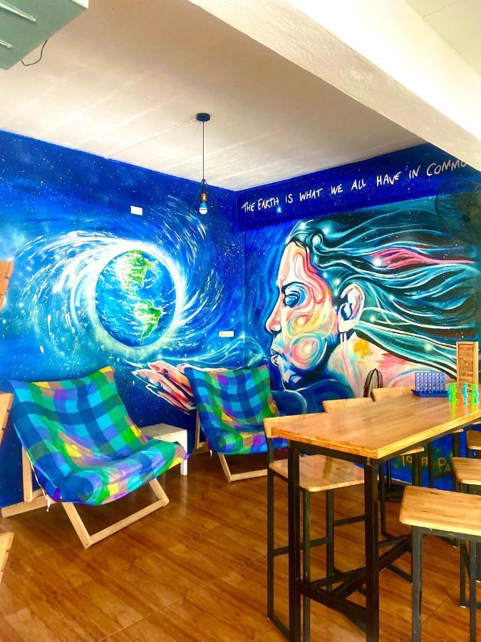 Sea Backpackers House