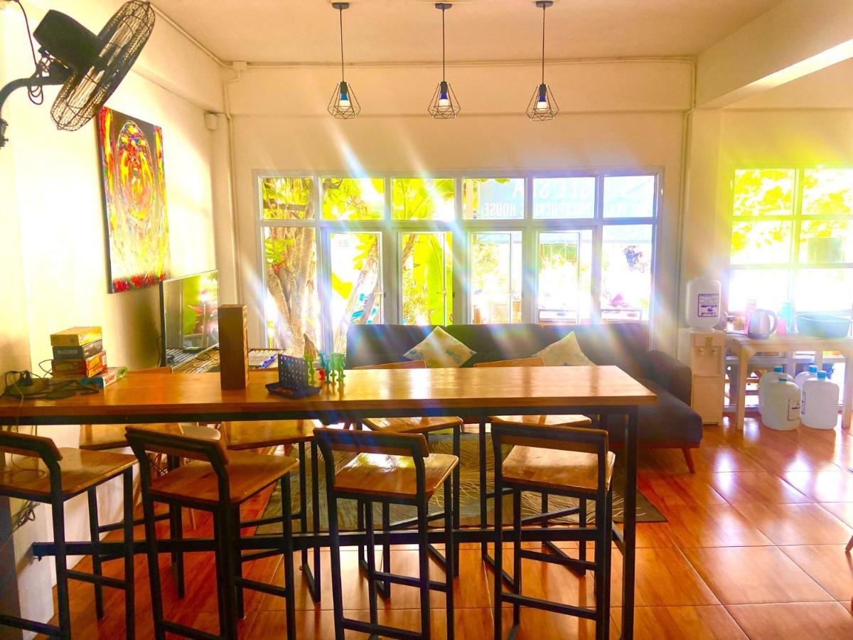 Sea Backpackers House Baan Tai
