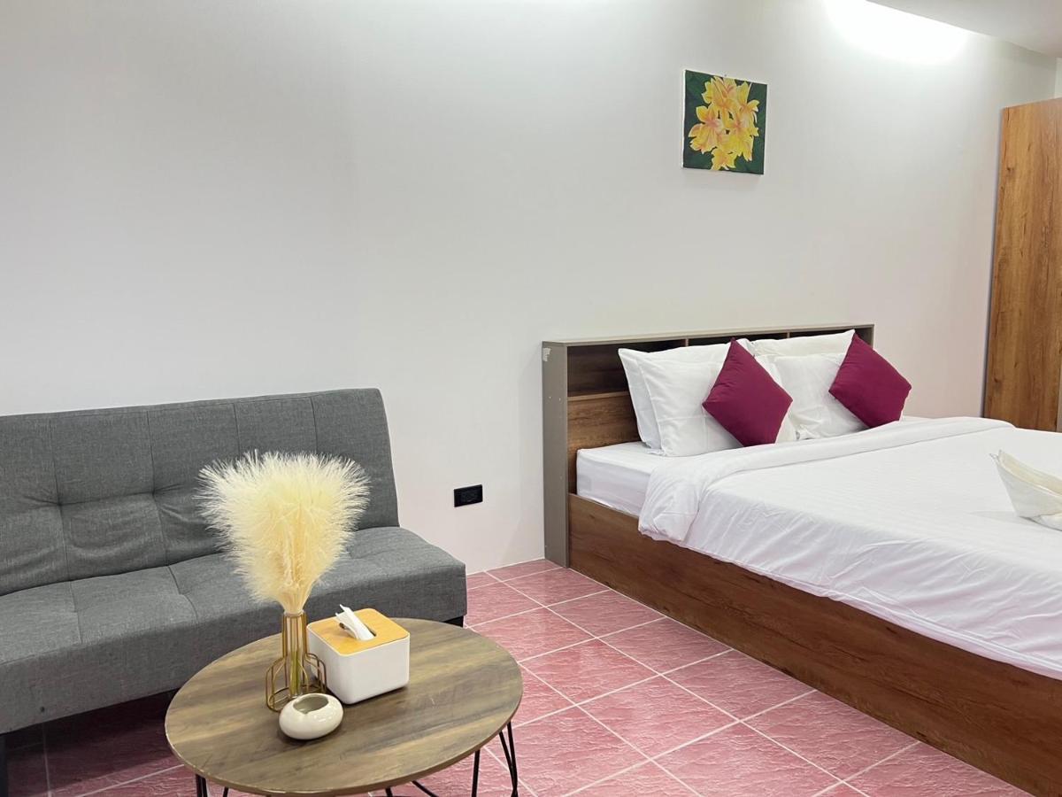 Kt Camp Aparthotel *
