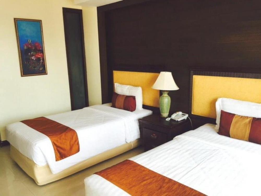 Seaside Pattaya Hotel 3*
