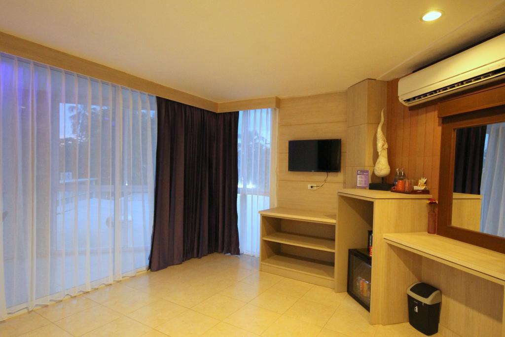 Baywatch Boutique Hotel Ao Nang