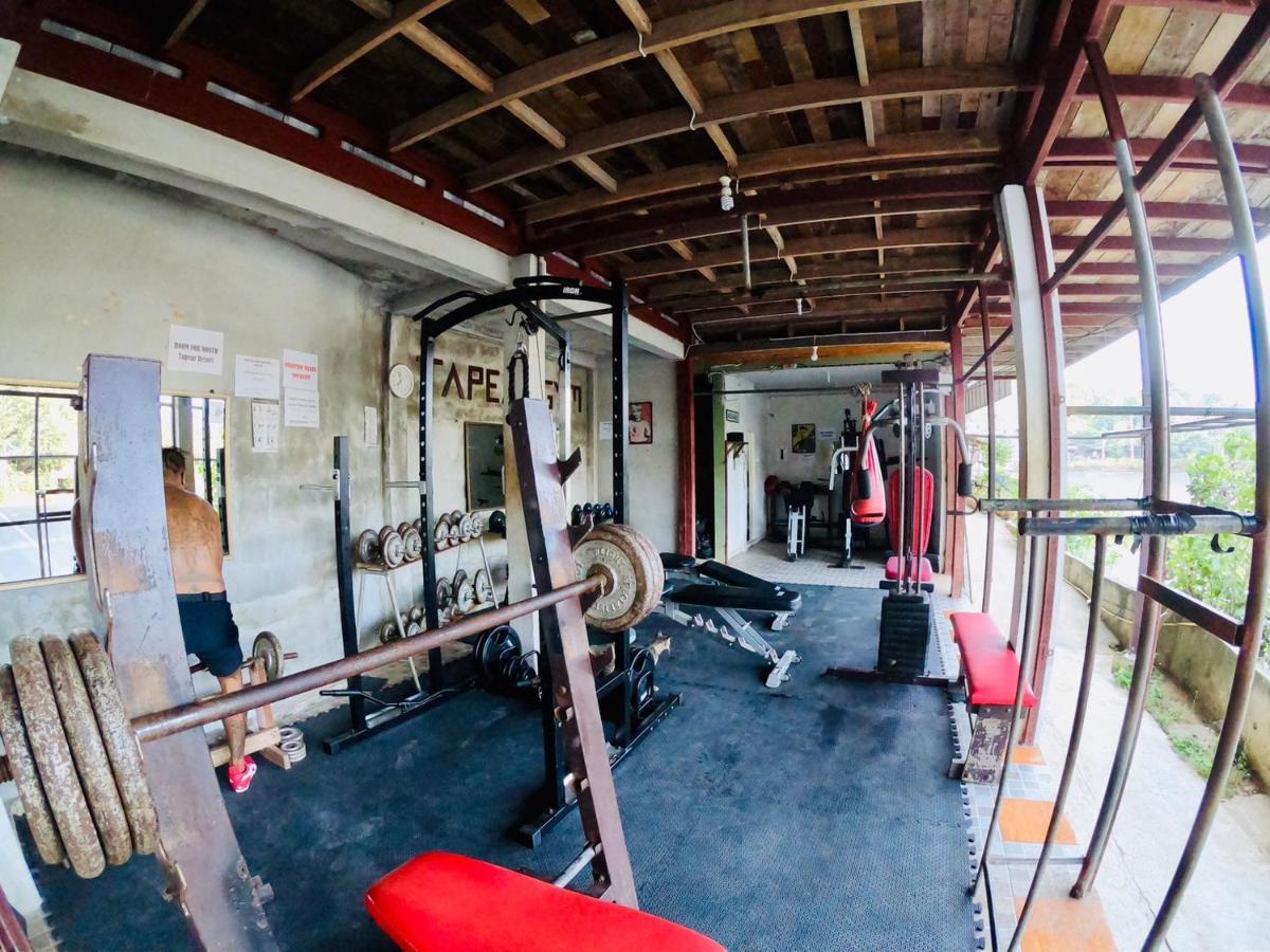 Jr Gym & 2* Phi Phi Don
